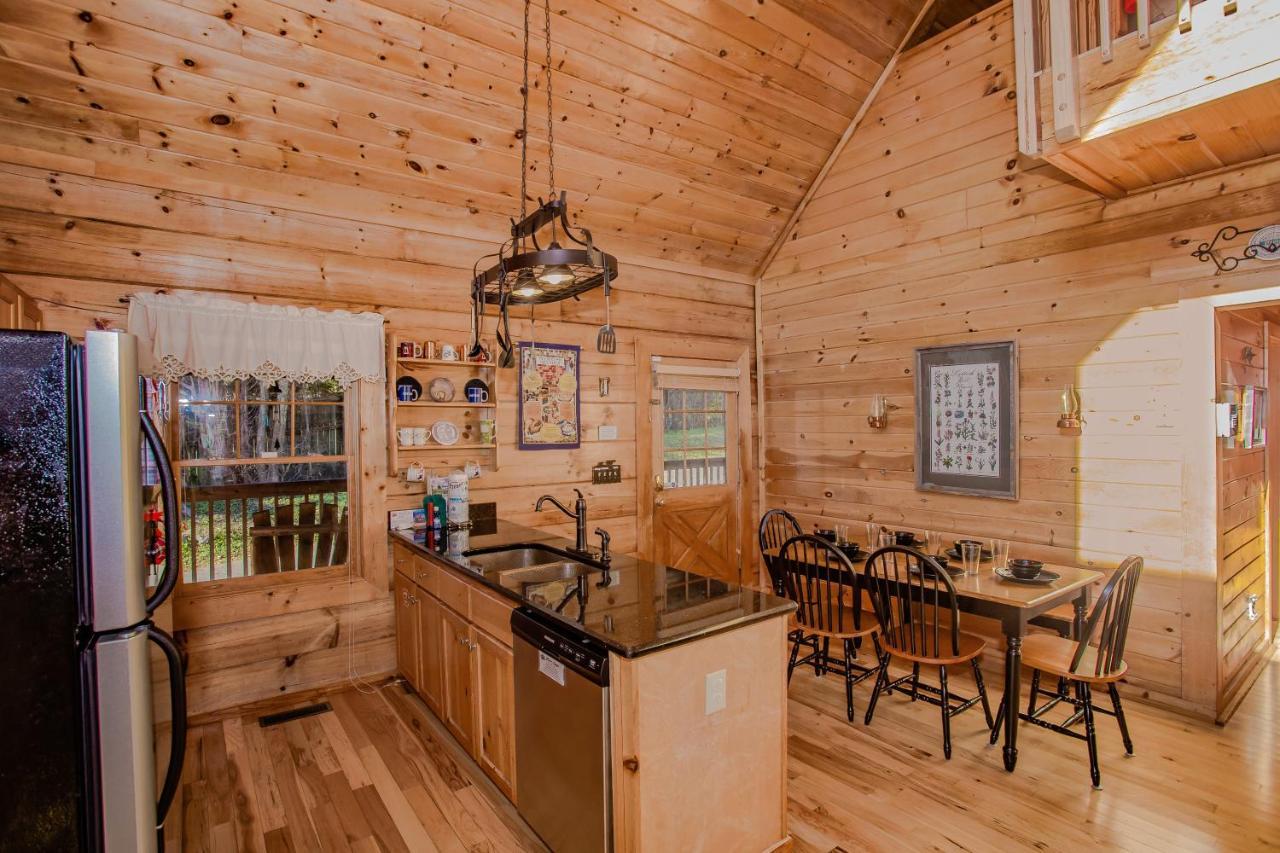 Highland Dream, Hot Tub, 1089 Free Tickets Each Paid Day, Dollywood And More Sevierville Dış mekan fotoğraf