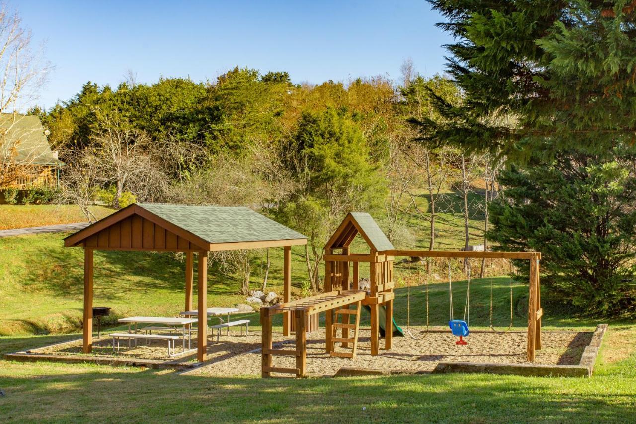 Highland Dream, Hot Tub, 1089 Free Tickets Each Paid Day, Dollywood And More Sevierville Dış mekan fotoğraf