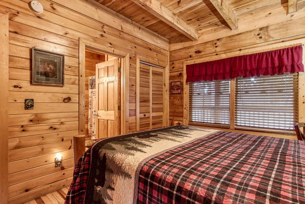 Highland Dream, Hot Tub, 1089 Free Tickets Each Paid Day, Dollywood And More Sevierville Dış mekan fotoğraf